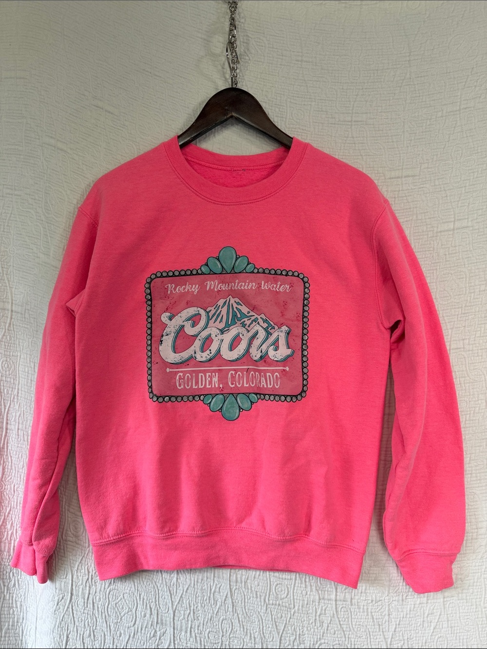 Coors Sweatshirt Small Hot Pink Retro Boutique Soft Crew Neck Golden CO Cozy S M